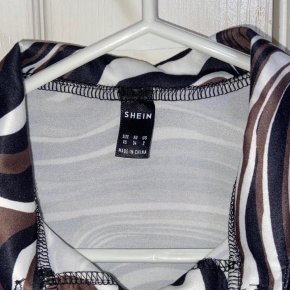 BROWN MARBLE CROP TOP - Picture 3 of 3